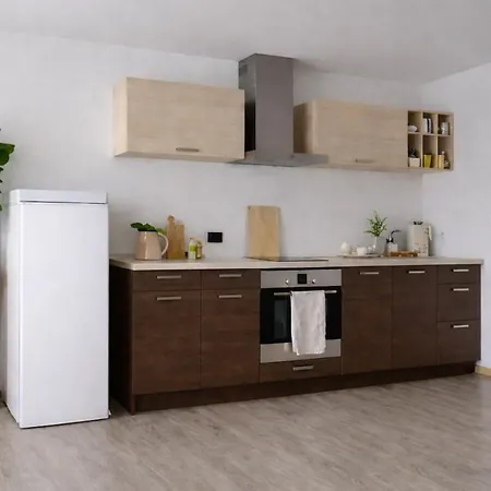 Apartment Cozy Near Hiking Trails Janeda